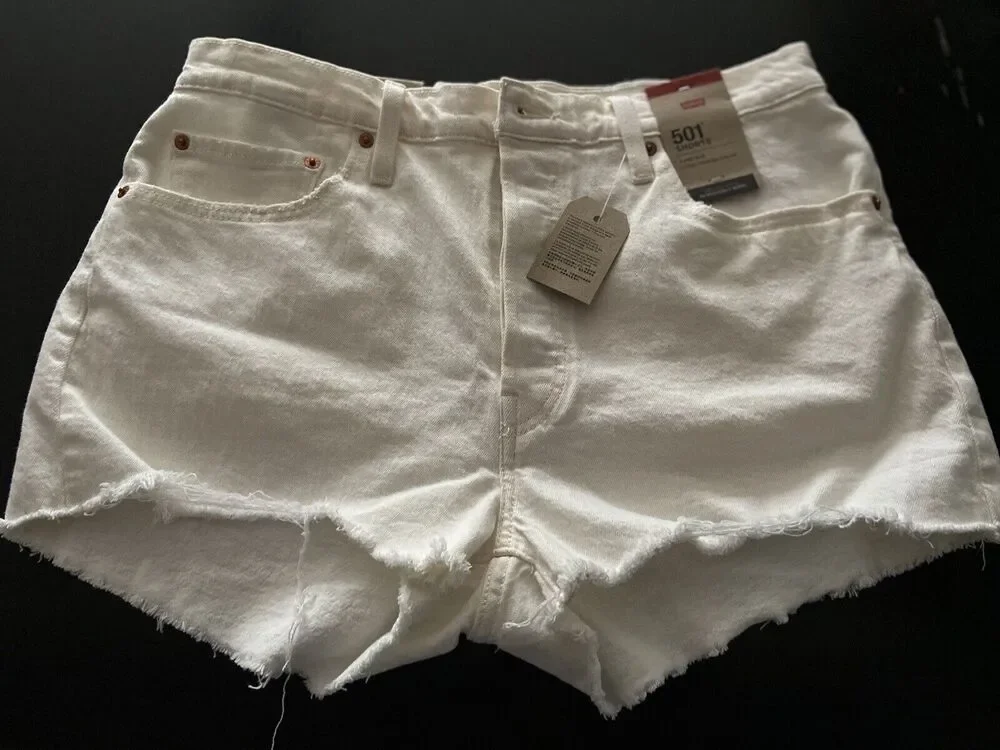 Ladies LEVI’S 501 High-Rise Button Fly Shorts sz 32 (NWT ) | Color: White